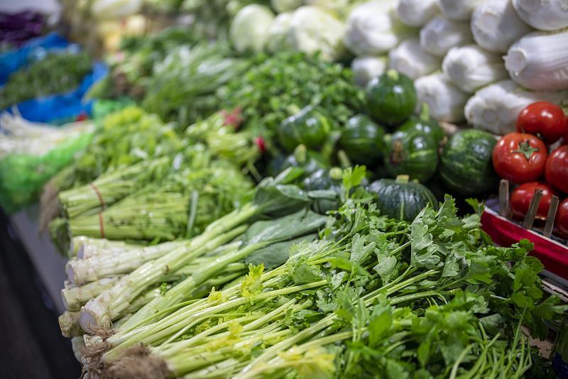 12月新規聚焦民生 生鮮燈全面禁用，牙膏宣傳迎統一標準